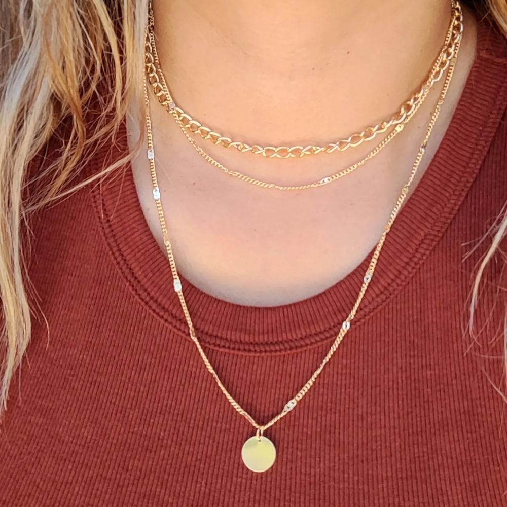 Fashion coin layered necklace